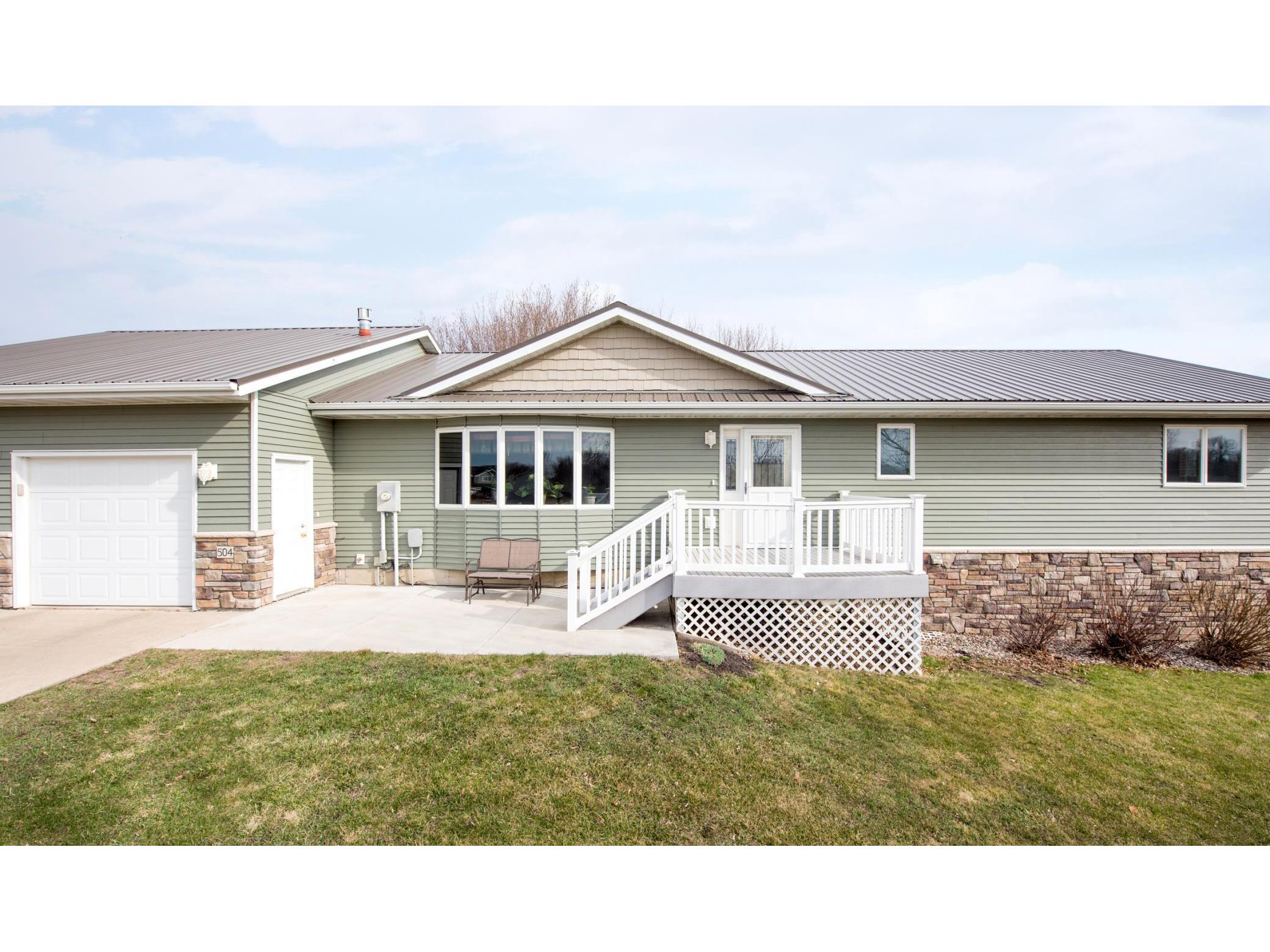 504 W Nokomis Street, Osakis, MN 56360 MLS 5736583 Edina Realty