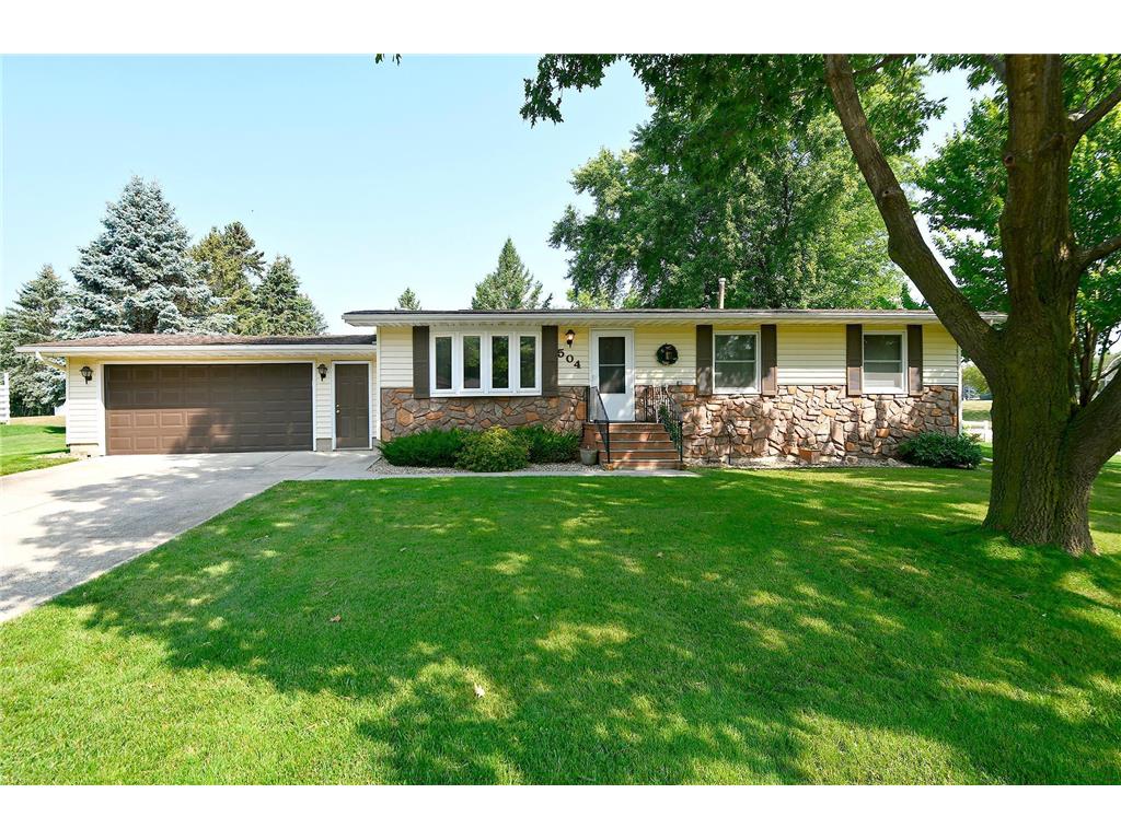 504 Young Drive Owatonna MN 55060 6415908 image1