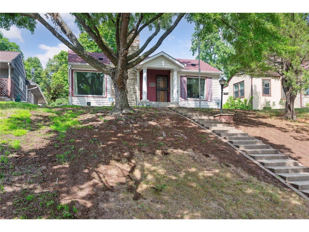 5040 Cedar Avenue S Minneapolis MN 55417 6411779 image1