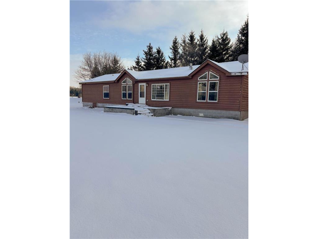 5040 Highway 47 NW Dalbo Twp MN 55017 6823292 image1