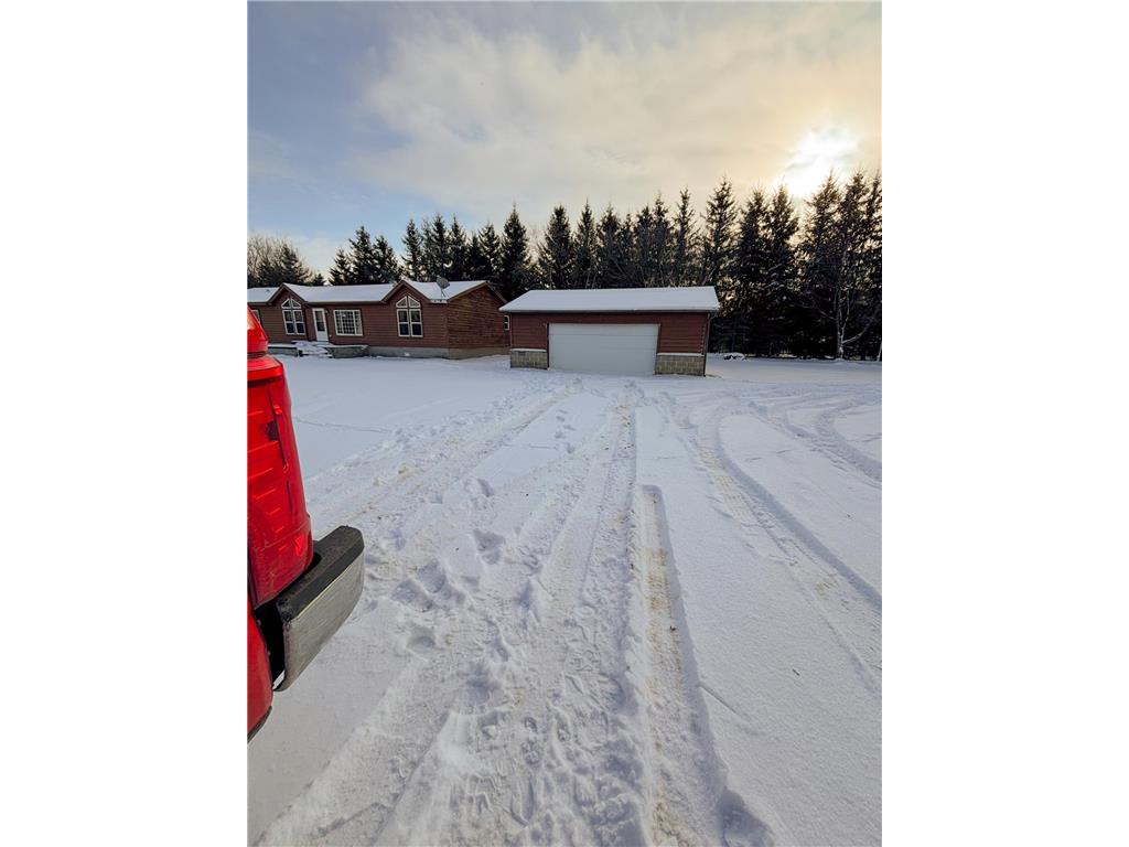 5040 Highway 47 NW Dalbo Twp MN 55017 6823292 image17