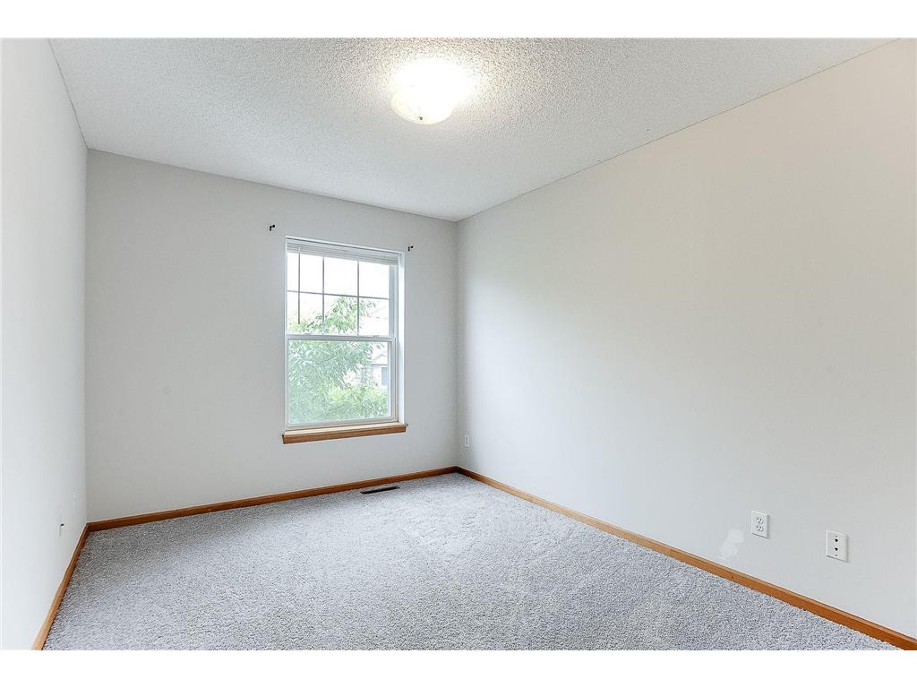5040 Holly Lane N #3 Plymouth MN 55446 7042567 image20