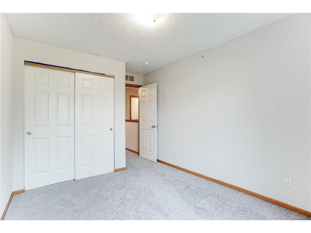 5040 Holly Lane N #3 Plymouth MN 55446 7042567 image21