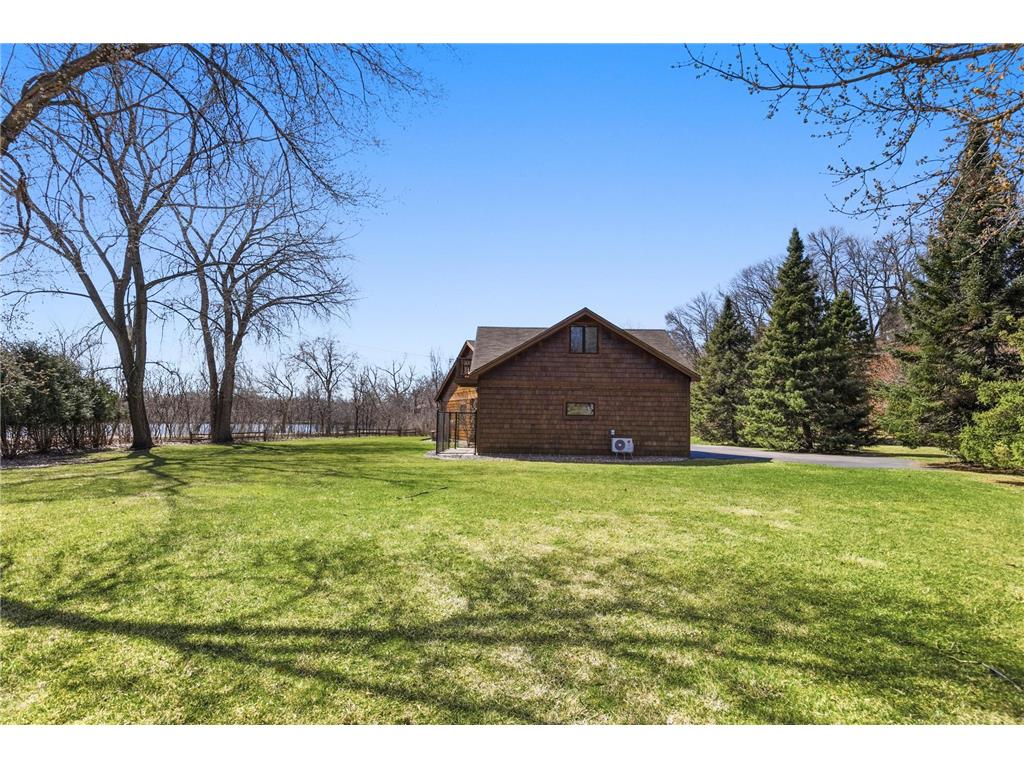 5041 Dominick Drive Minnetonka MN 55343 - Shady Oak 7053173 image8