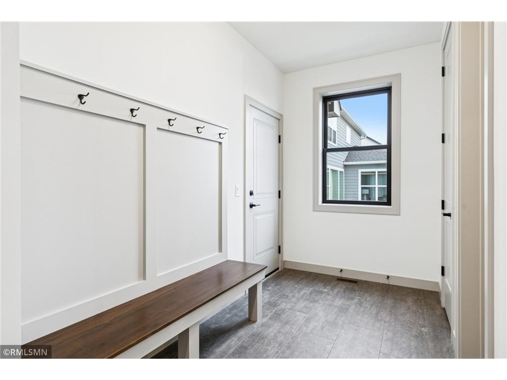 5042 Airlake Draw Woodbury MN 55129 6822152 image40