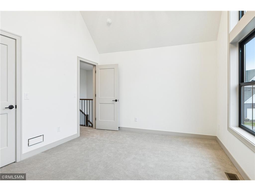 5042 Airlake Draw Woodbury MN 55129 6822152 image62