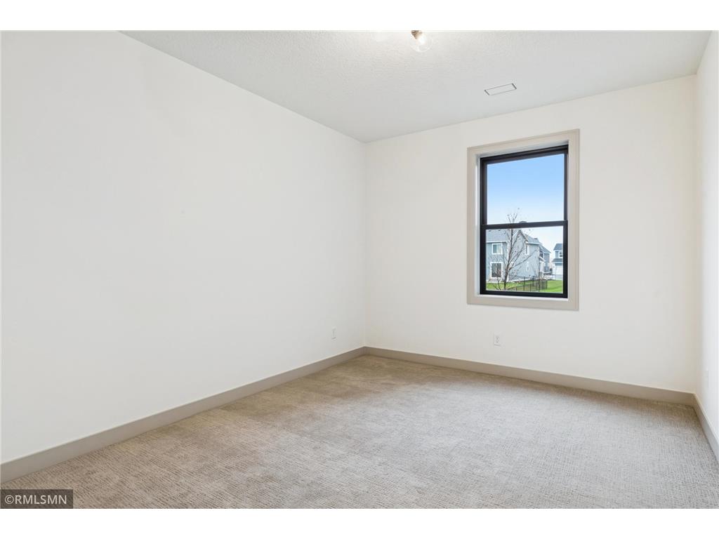 5042 Airlake Draw Woodbury MN 55129 6822152 image74