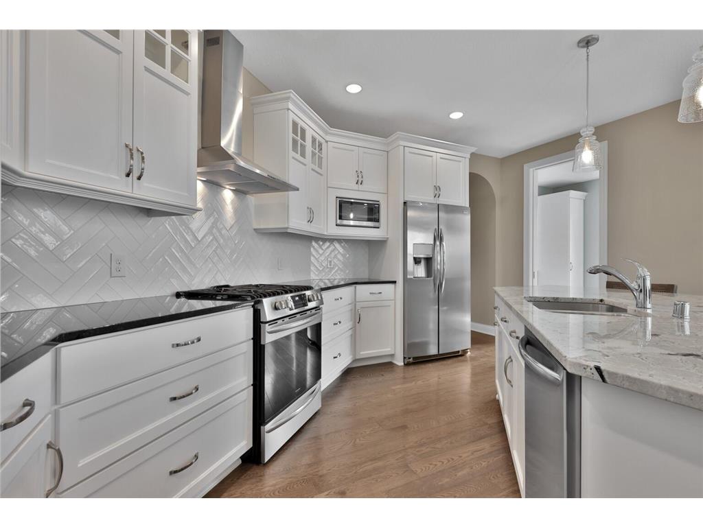 5042 Dale Ridge Road Woodbury MN 55129 7040352 image19
