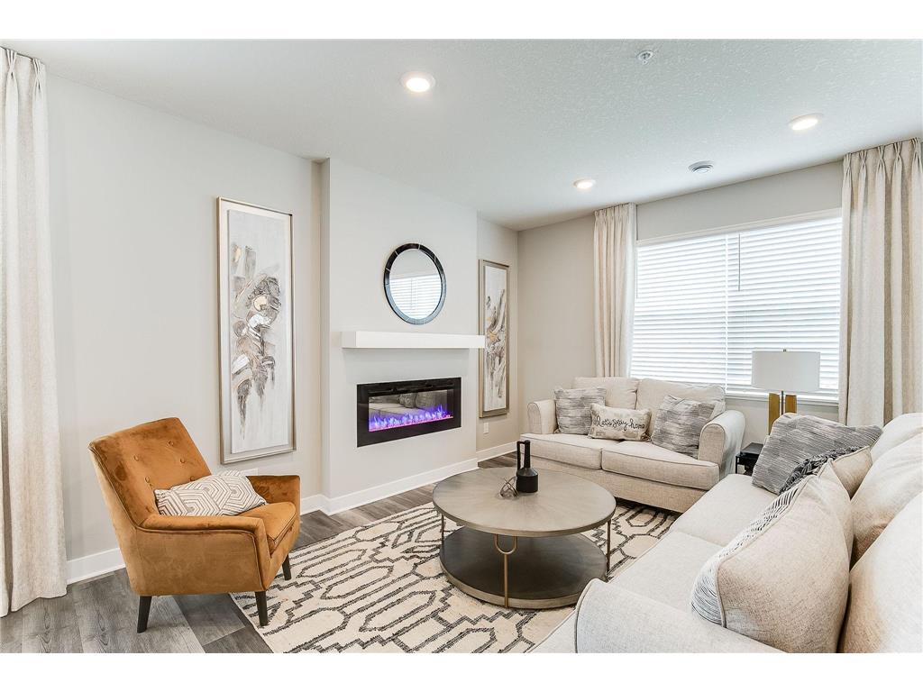 5042 Stable View Drive Woodbury MN 55129 6477980 image1