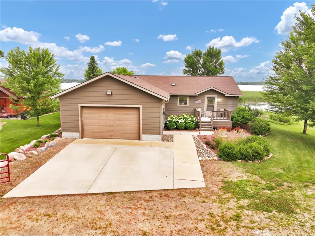 5042 White Gables Road Brainerd MN 56401 - North Long 7106735 image1
