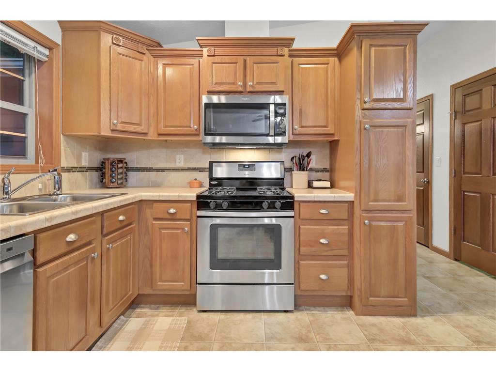 5042 White Gables Road Brainerd MN 56401 - North Long 7106735 image12