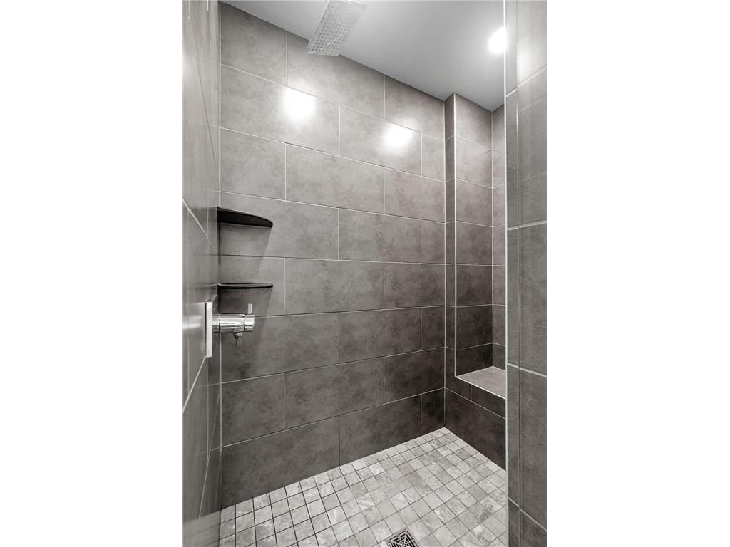 5043 Ewing Avenue S #100 Minneapolis MN 55410 7073846 image34