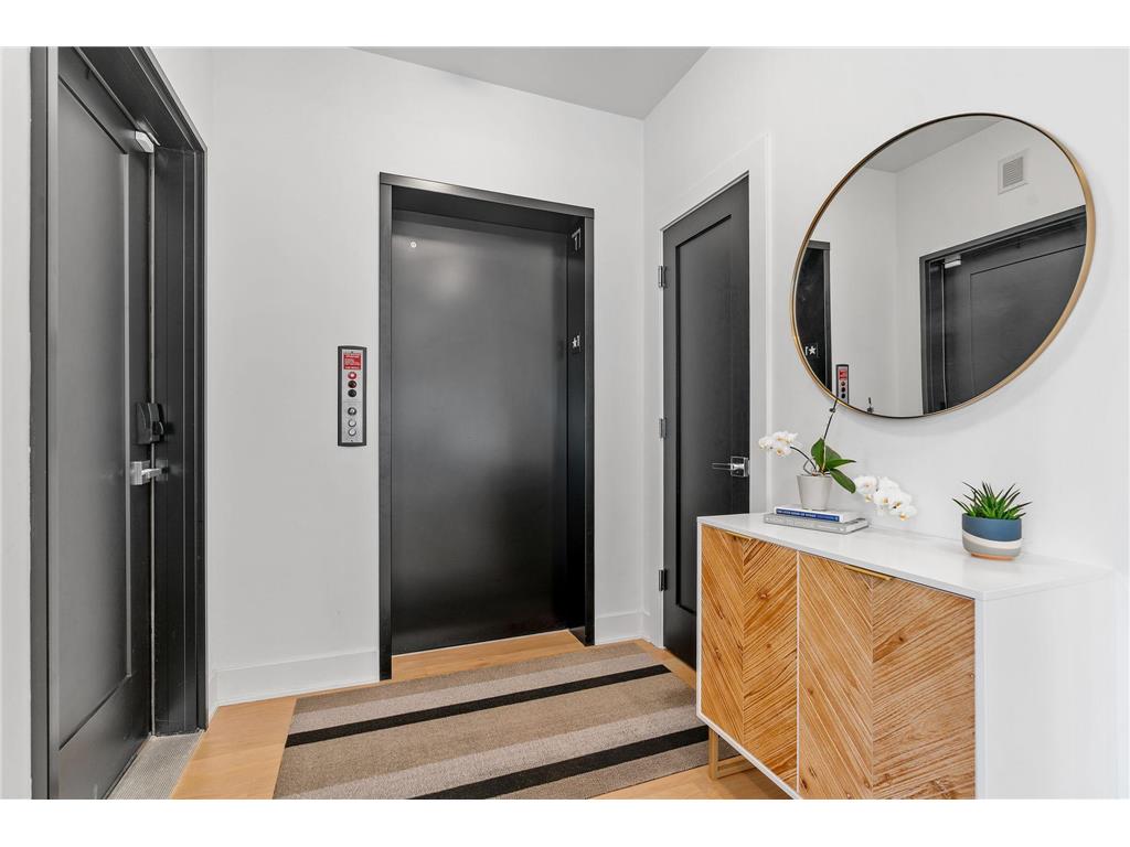 5043 Ewing Avenue S #100 Minneapolis MN 55410 7073846 image4
