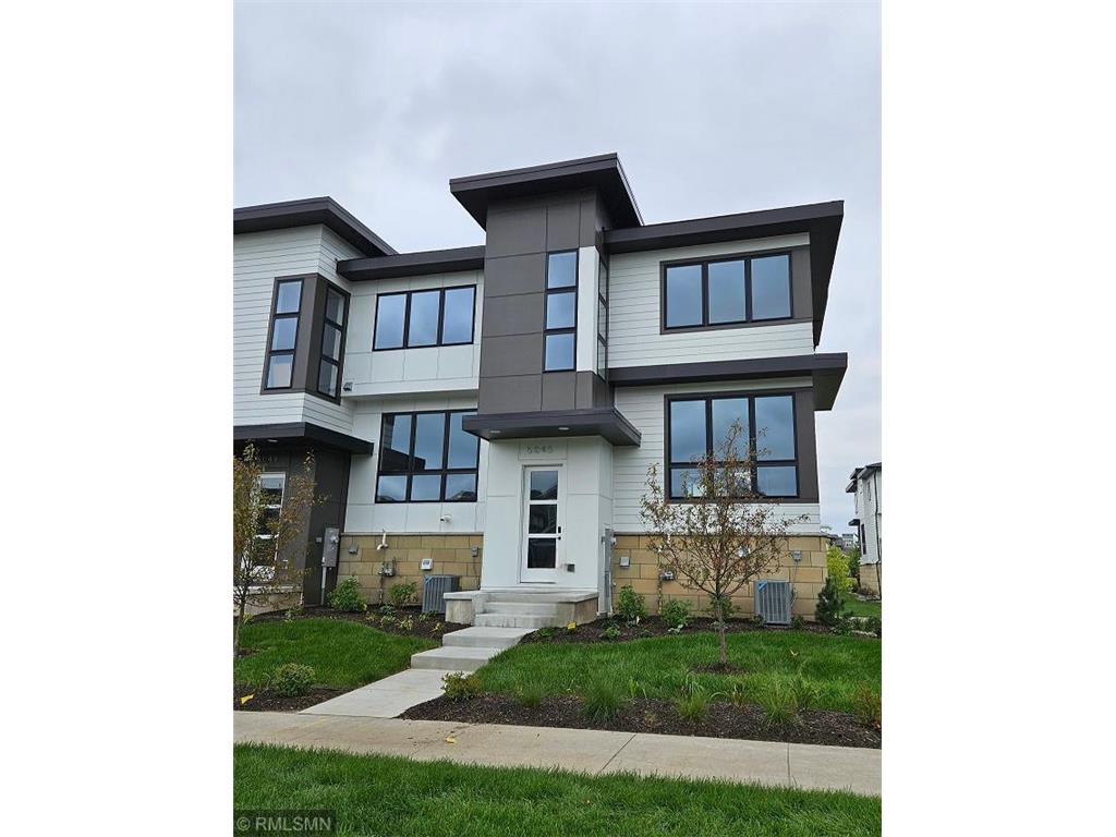 5045 161st Street W Lakeville MN 55044 6580155 image1