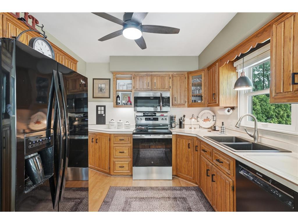 5045 Oxford Avenue Edina MN 55436 7081369 image23