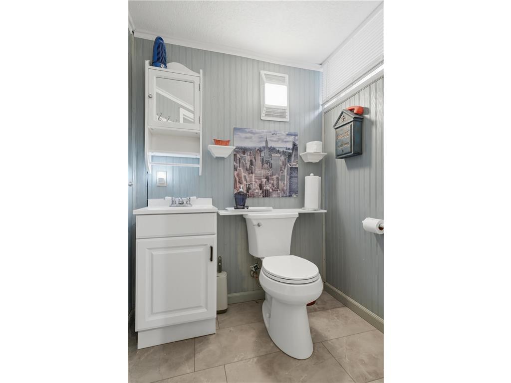 5045 Oxford Avenue Edina MN 55436 7081369 image26