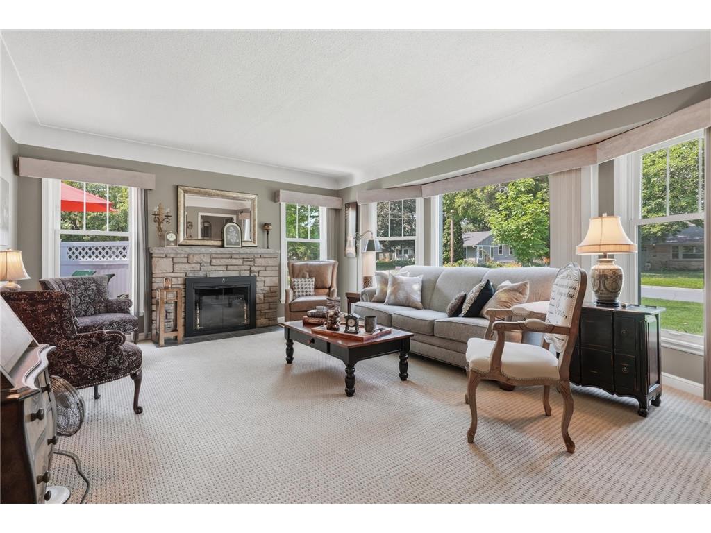 5045 Oxford Avenue Edina MN 55436 7081369 image5