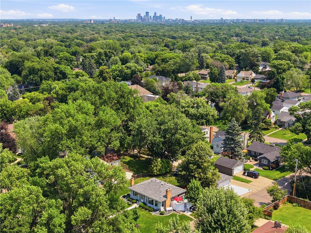 5045 Oxford Avenue Edina MN 55436 7081369 image53