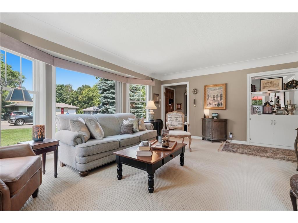 5045 Oxford Avenue Edina MN 55436 7081369 image7