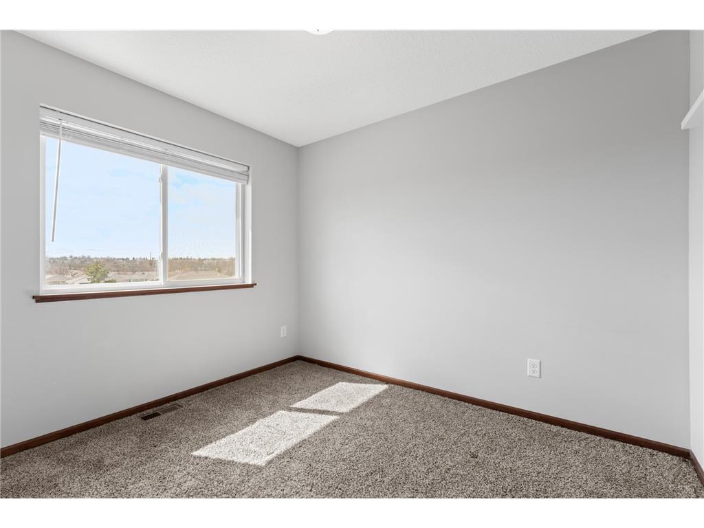 5046 Foxfield Drive NW Rochester MN 55901 7043564 image14