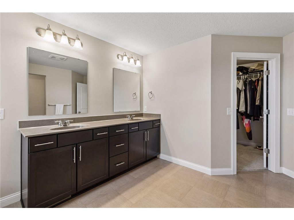 5046 Merrimac Court N Plymouth MN 55446 7086520 image24