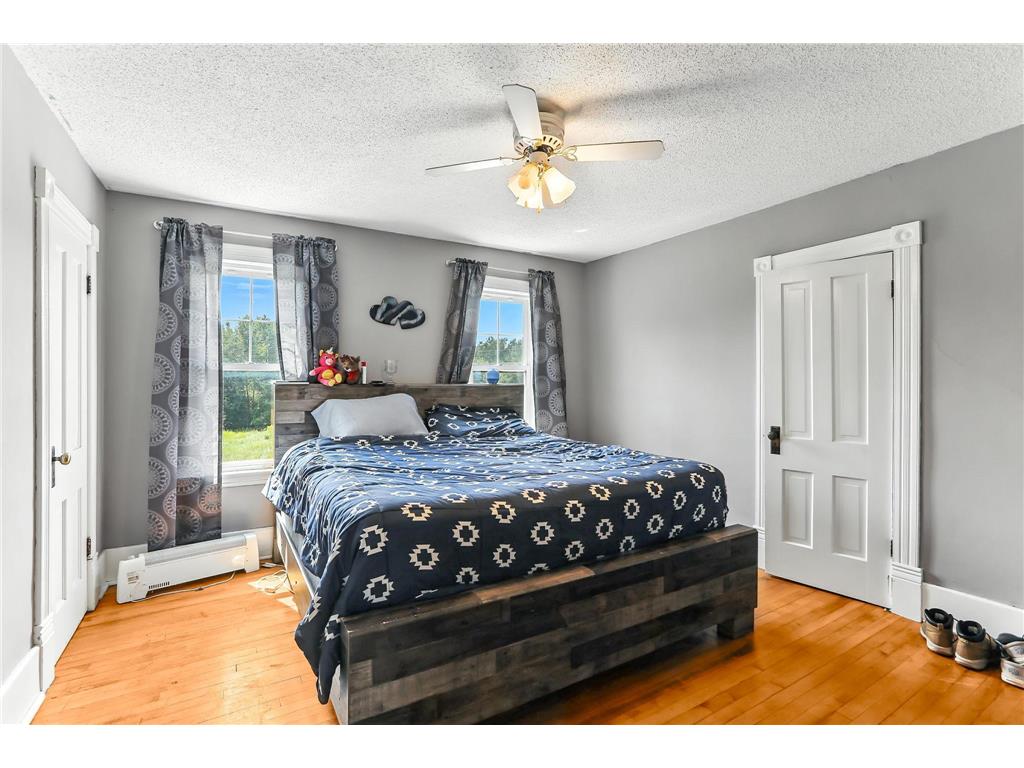 5048 450th Street Harris MN 55032 6768846 image11