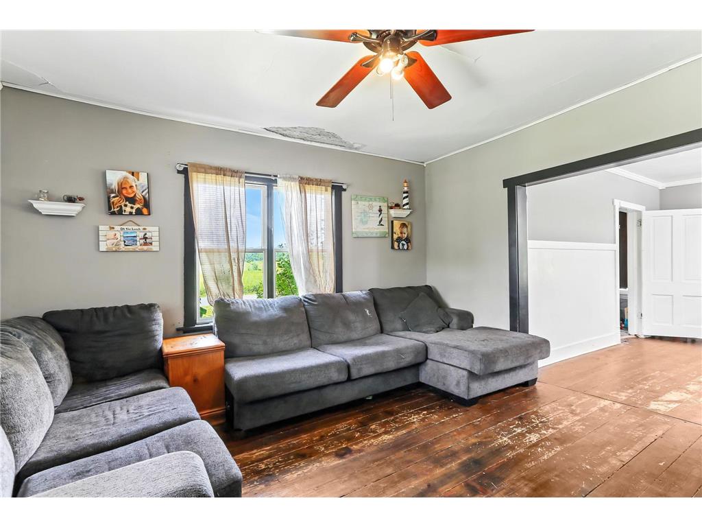 5048 450th Street Harris MN 55032 6768846 image4