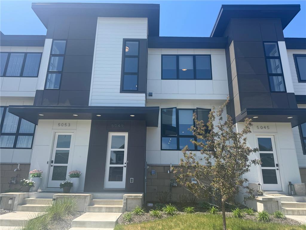 5049 161st Street W Lakeville MN 55044 7004253 image1