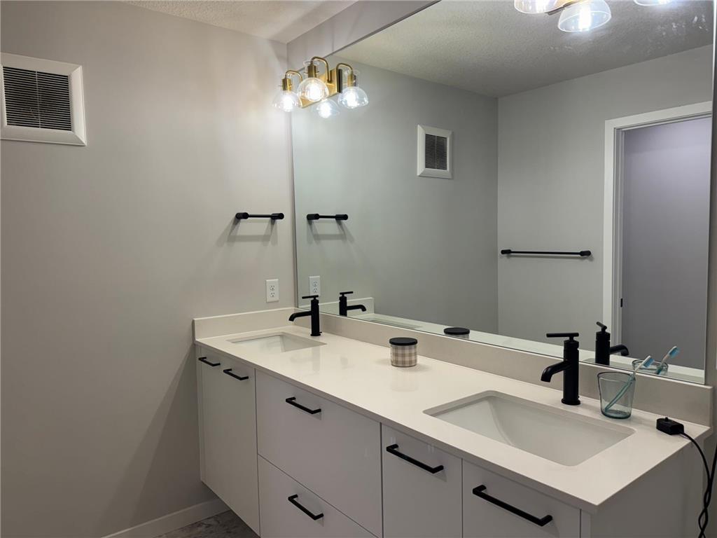 5049 161st Street W Lakeville MN 55044 7004253 image28