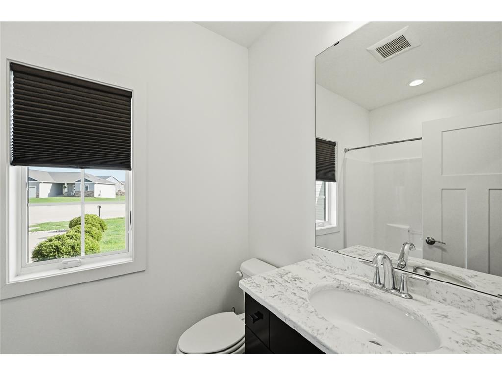 505 21st Place NE Kasson MN 55944 7063994 image21