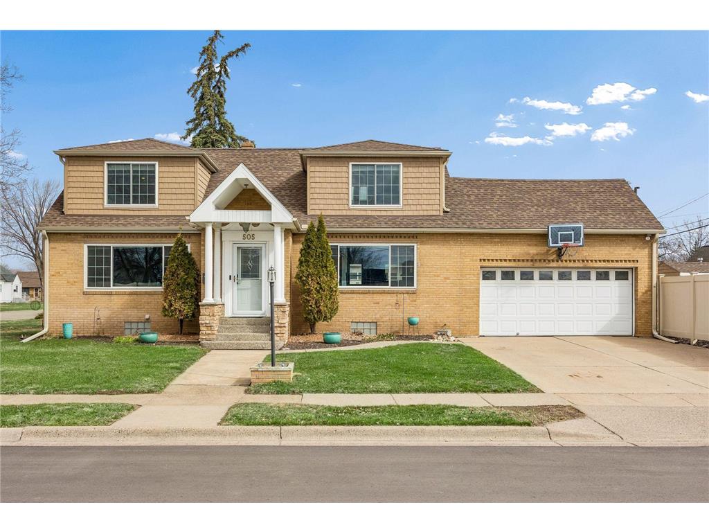505 2nd Street NE Osseo MN 55369 7051286 image1