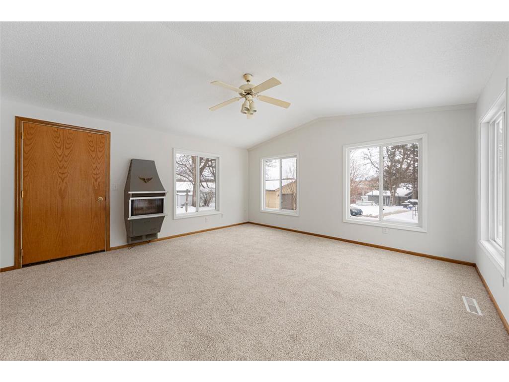 505 3rd Street Cleveland MN 56017 6823129 image17