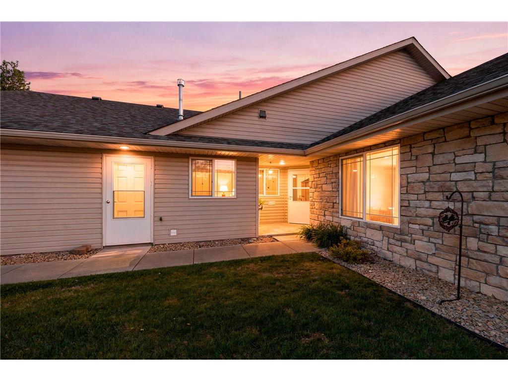 505 4th Street Farmington MN 55024 7070377 image1
