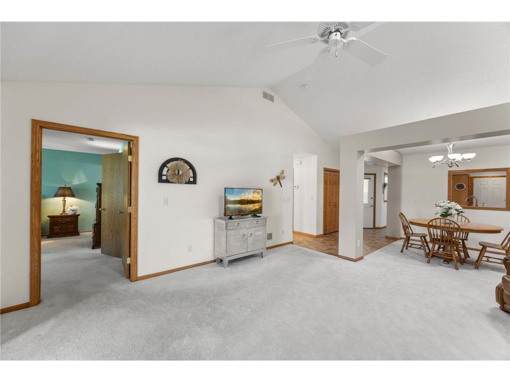 505 4th Street Farmington MN 55024 7070377 image11