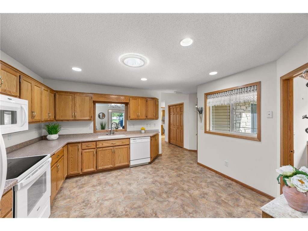 505 4th Street Farmington MN 55024 7070377 image20