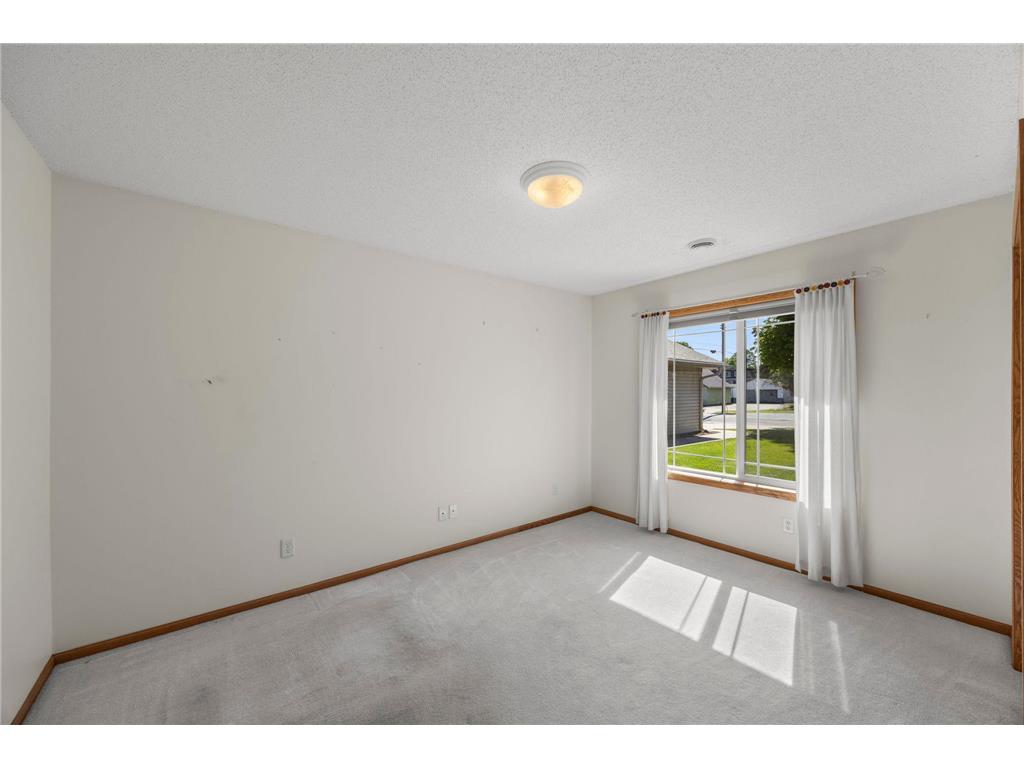 505 4th Street Farmington MN 55024 7070377 image32
