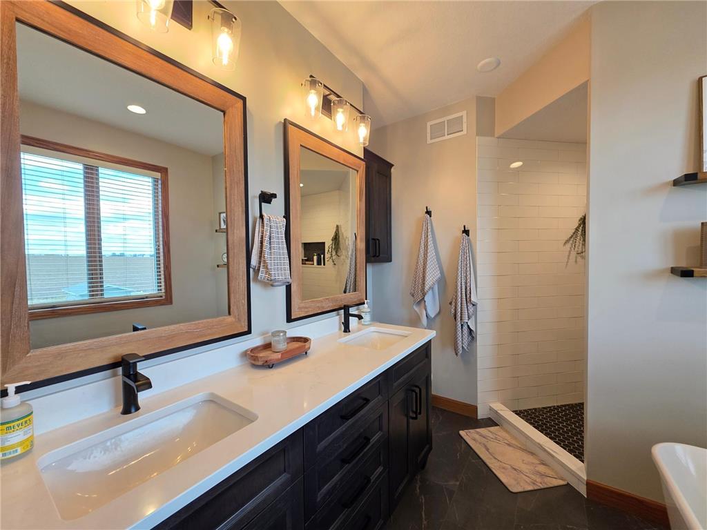 505 4th Street SE Plainview MN 55964 7064792 image30