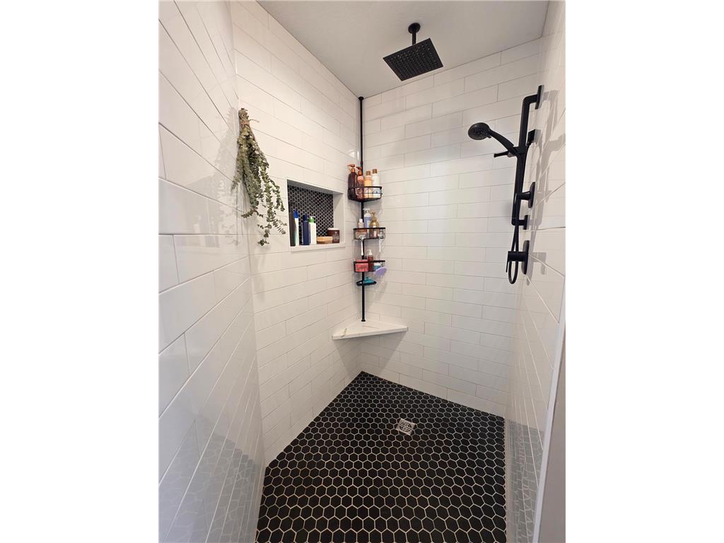 505 4th Street SE Plainview MN 55964 7064792 image33