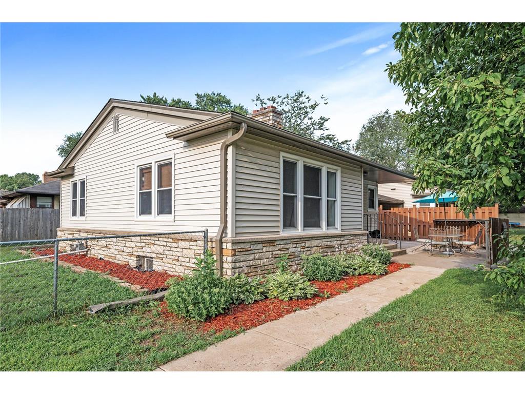 505 61st Avenue N Brooklyn Center MN 55430 6395444 image1