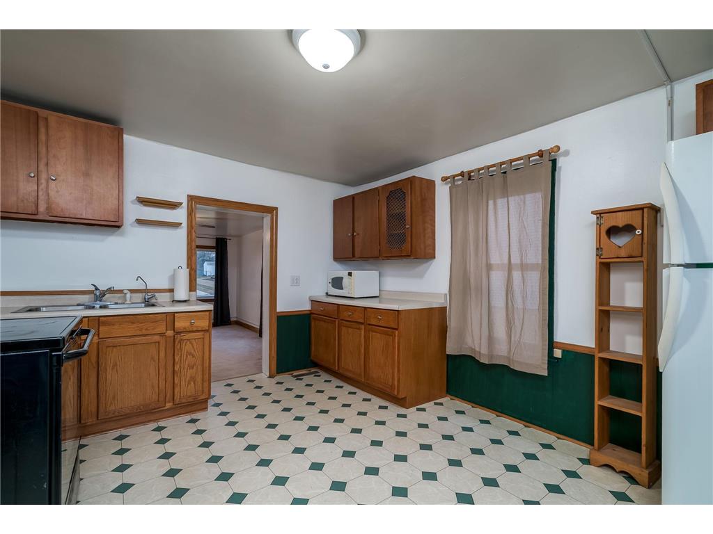 505 7th Street Madison Lake MN 56063 7006052 image10