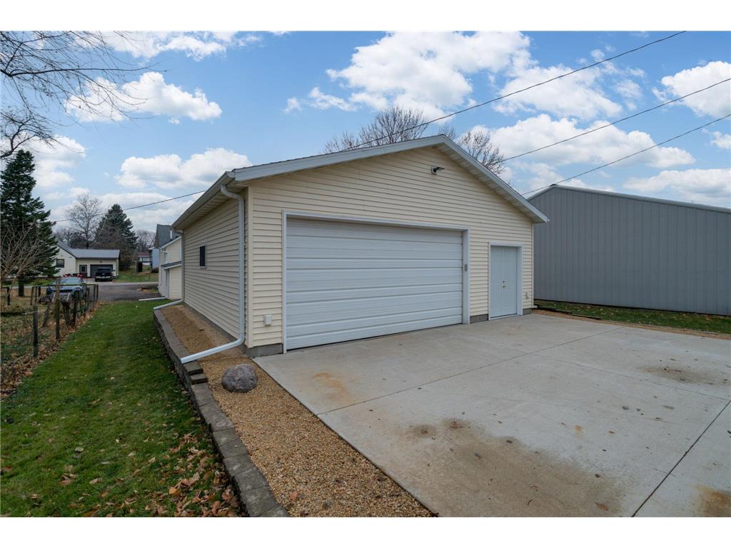 505 7th Street Madison Lake MN 56063 7006052 image24