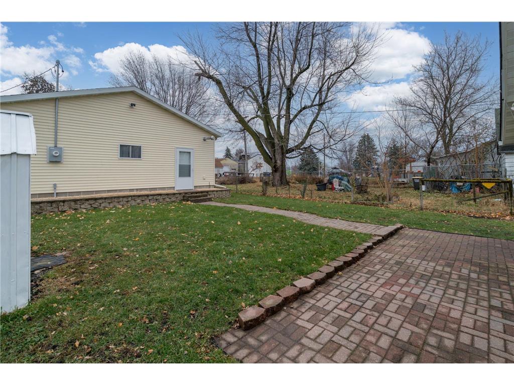 505 7th Street Madison Lake MN 56063 7006052 image28