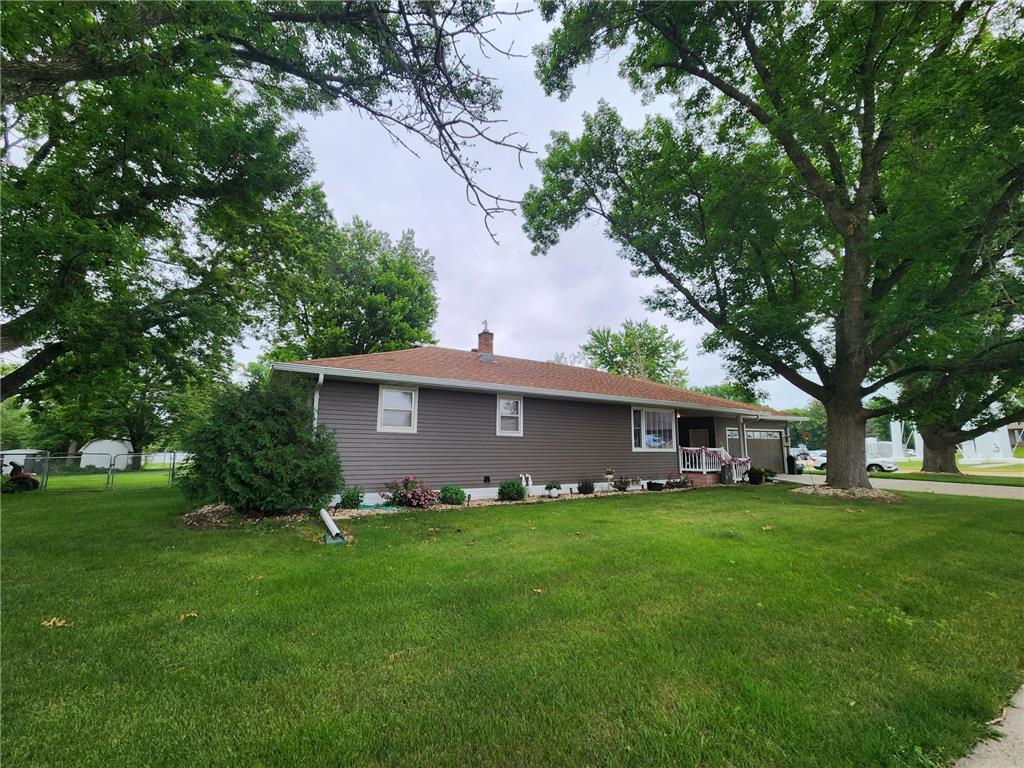 505 9th Street SW Pipestone MN 56164 7103567 image5
