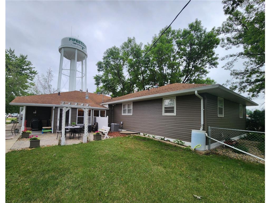 505 9th Street SW Pipestone MN 56164 7103567 image7