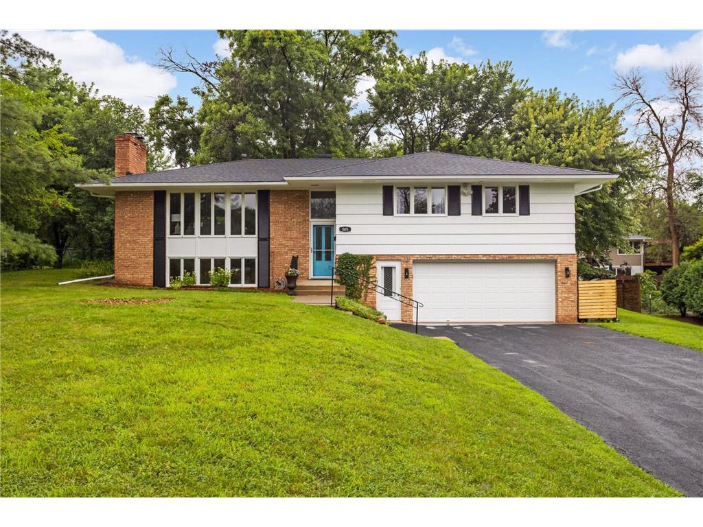 505 Clover Lane Golden Valley MN 55422 6581998 image1