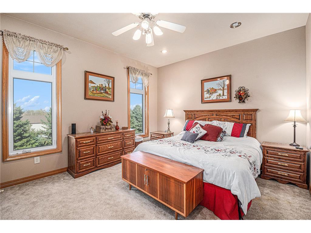 505 E 2nd Avenue Beaver Creek MN 56116 6808117 image15