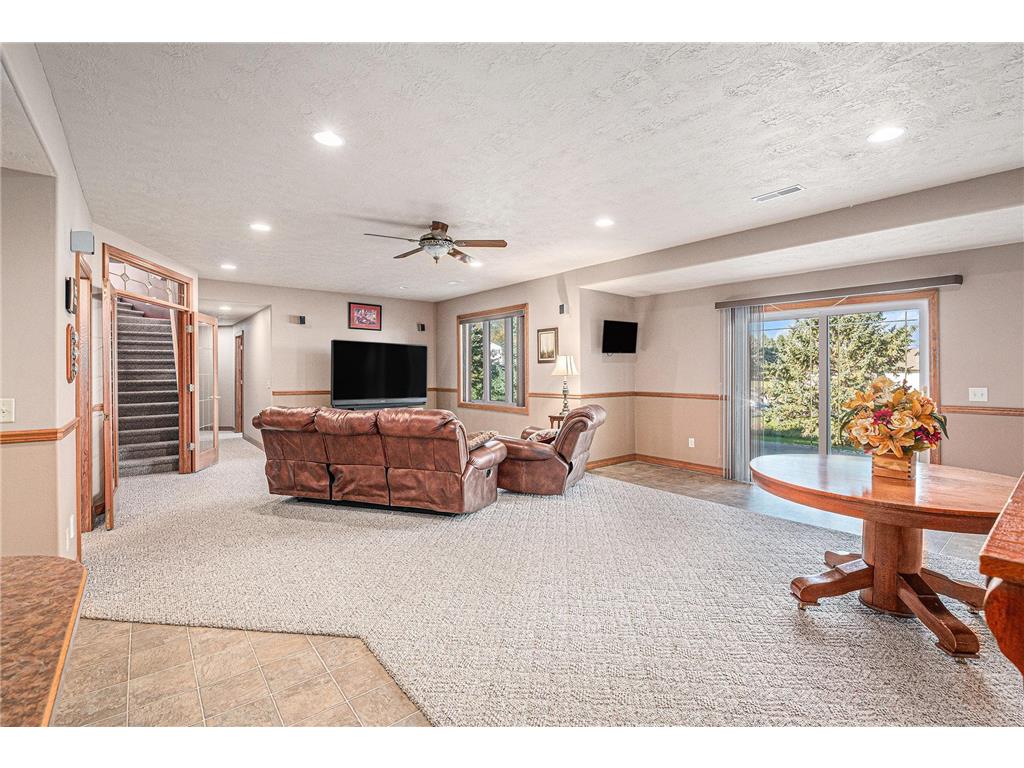 505 E 2nd Avenue Beaver Creek MN 56116 6808117 image18