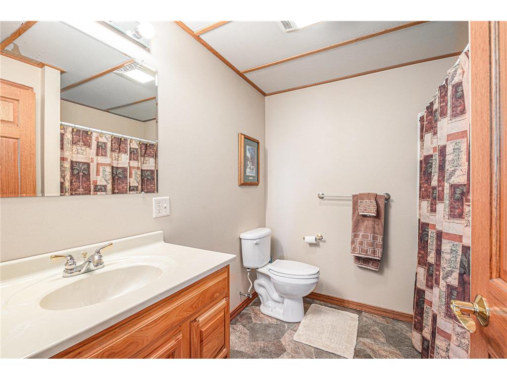505 E 2nd Avenue Beaver Creek MN 56116 6808117 image22