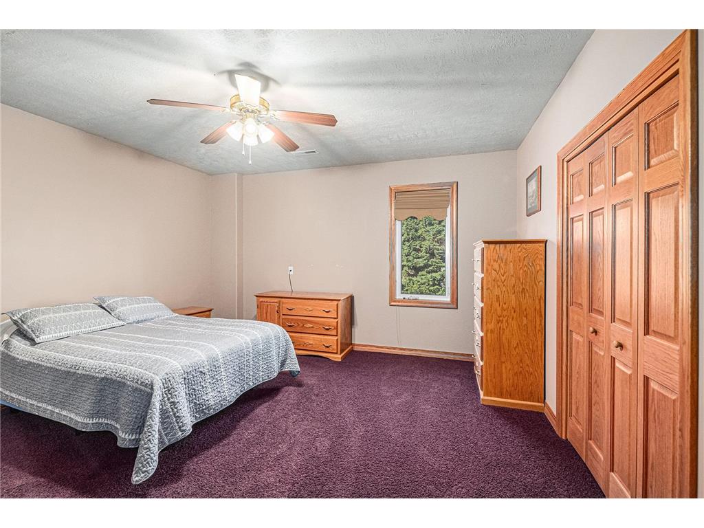 505 E 2nd Avenue Beaver Creek MN 56116 6808117 image24