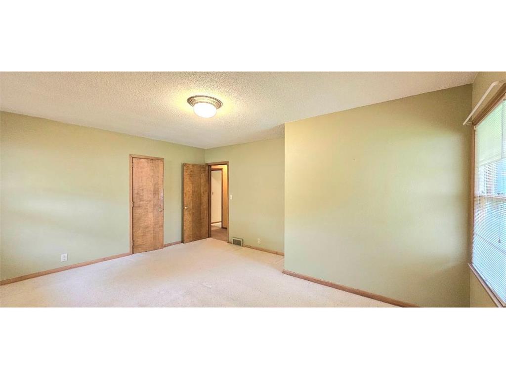 505 E 3rd Street Morris MN 56267 7087327 image23